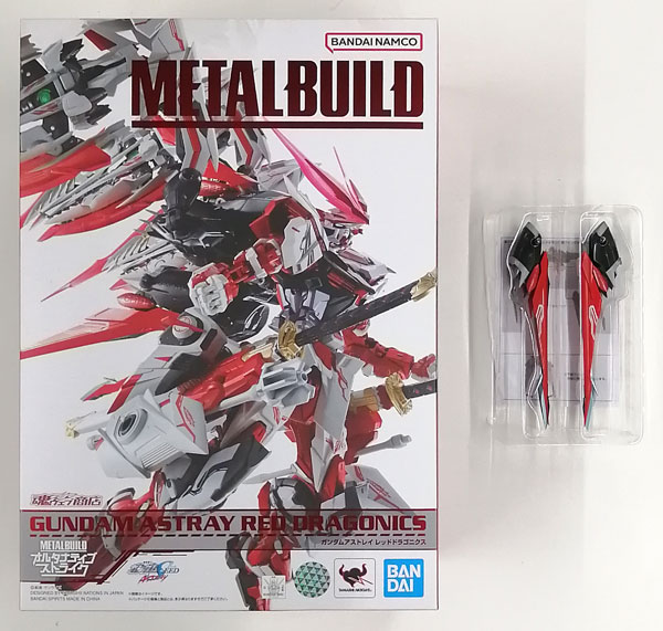 中古】(本体A-/箱B)【修正パーツ付き】METAL BUILD 機動戦士ガンダム
