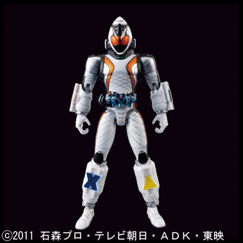 フォーゼ』ベースステイツと40種のモジュールが重塗装版で登場