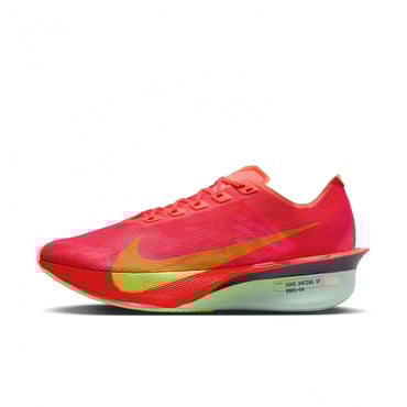 Vaporflyシリーズの通算6代目『Nike ZoomX Vaporfly NEXT% 4（ナイキ