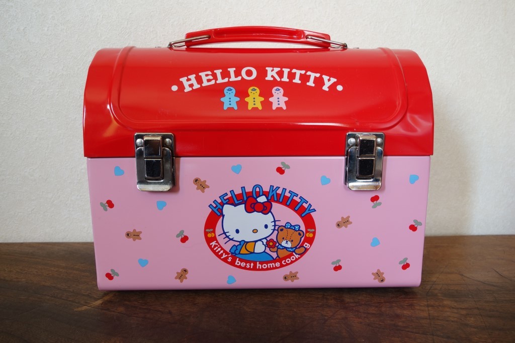 昭和レトロ◇サンリオ ハローキティ ブリキBOX トランク1986年◇小物