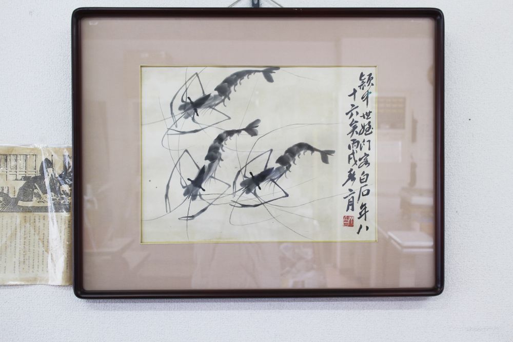 四条墨虾図 斉白石風 掛け軸 水墨画 客間・玄関装飾 国画 146×35cm