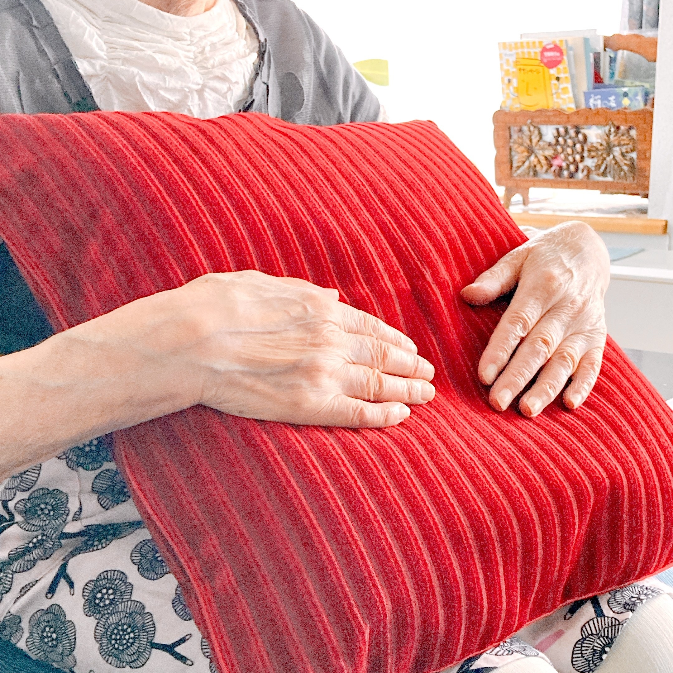 コメダが「まさかの公式グッズ」を売ってるんだけど…！自宅でカフェ