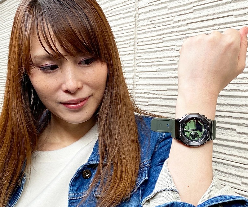 カシオ 恋人たちのGショック ペアウォッチ G-SHOCK GM-2100B-3AJF GMA