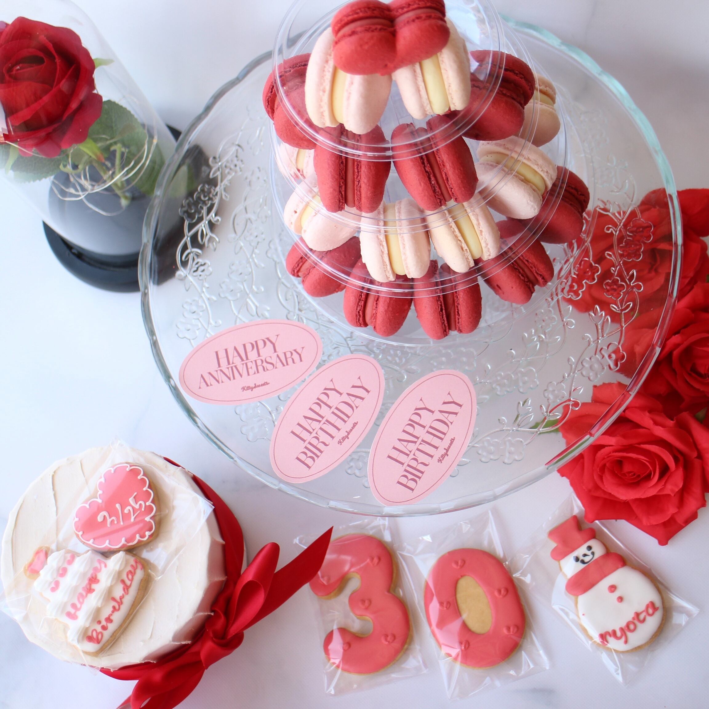 赤マカロンタワー】ストロベリー・塩バニラ - 【Kitty Sweets