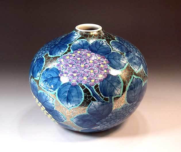 有田焼 陶芸家 藤井錦彩作】有田焼美術品 染錦プラチナ彩紫陽花絵飾り
