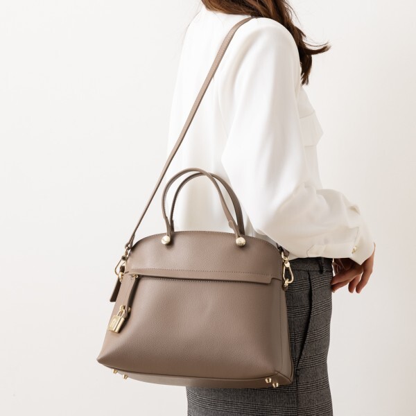 フルラ ハンドバッグ ショルダーバッグ パイパー ベージュ レディース