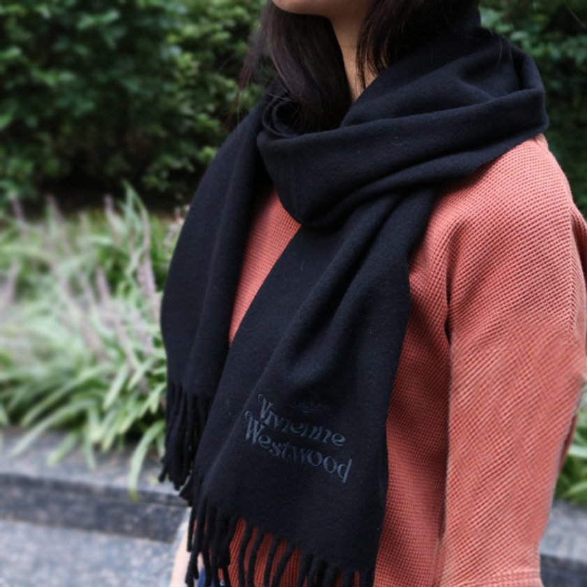 ヴィヴィアンウエストウッド Vivienne Westwood マフラー 81030007