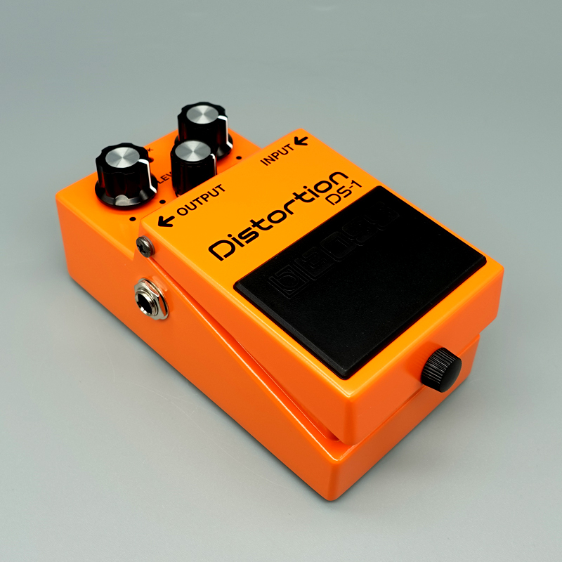 BOSS DS-1 ディストーションペダル Roland Japan BOSS DS-1