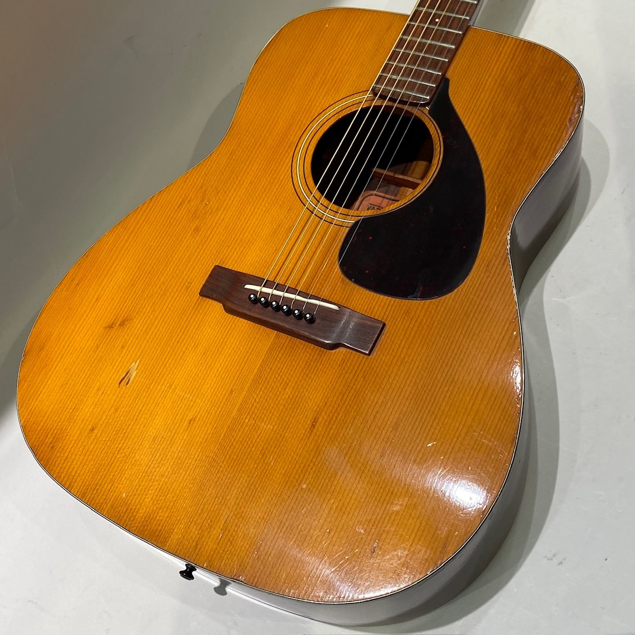YAMAHA FG-140 赤ラベル 1970-1971年（中古/送料無料）【楽器検索