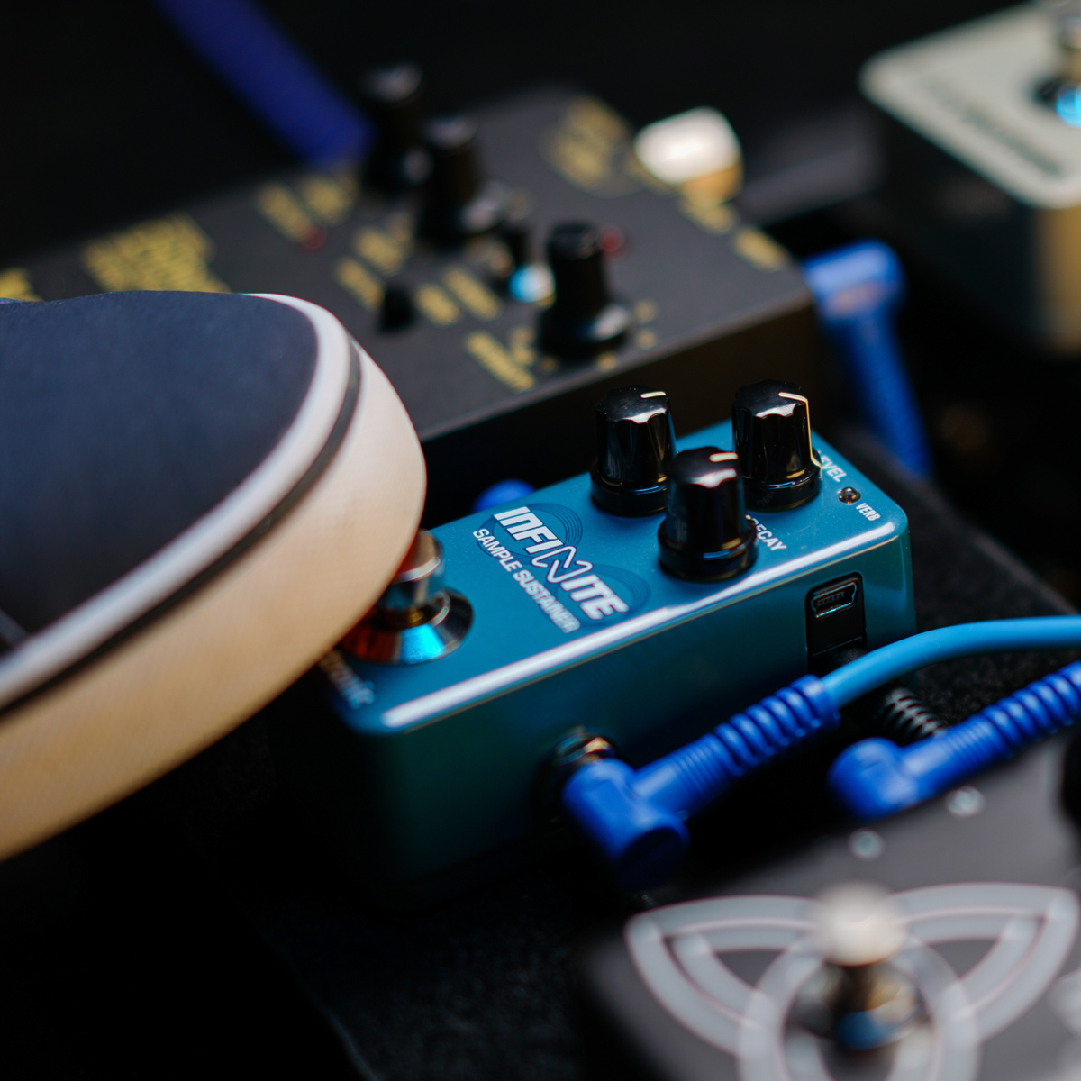tc electronic INFINITE MINI SAMPLE SUSTAINER【サステインペダル