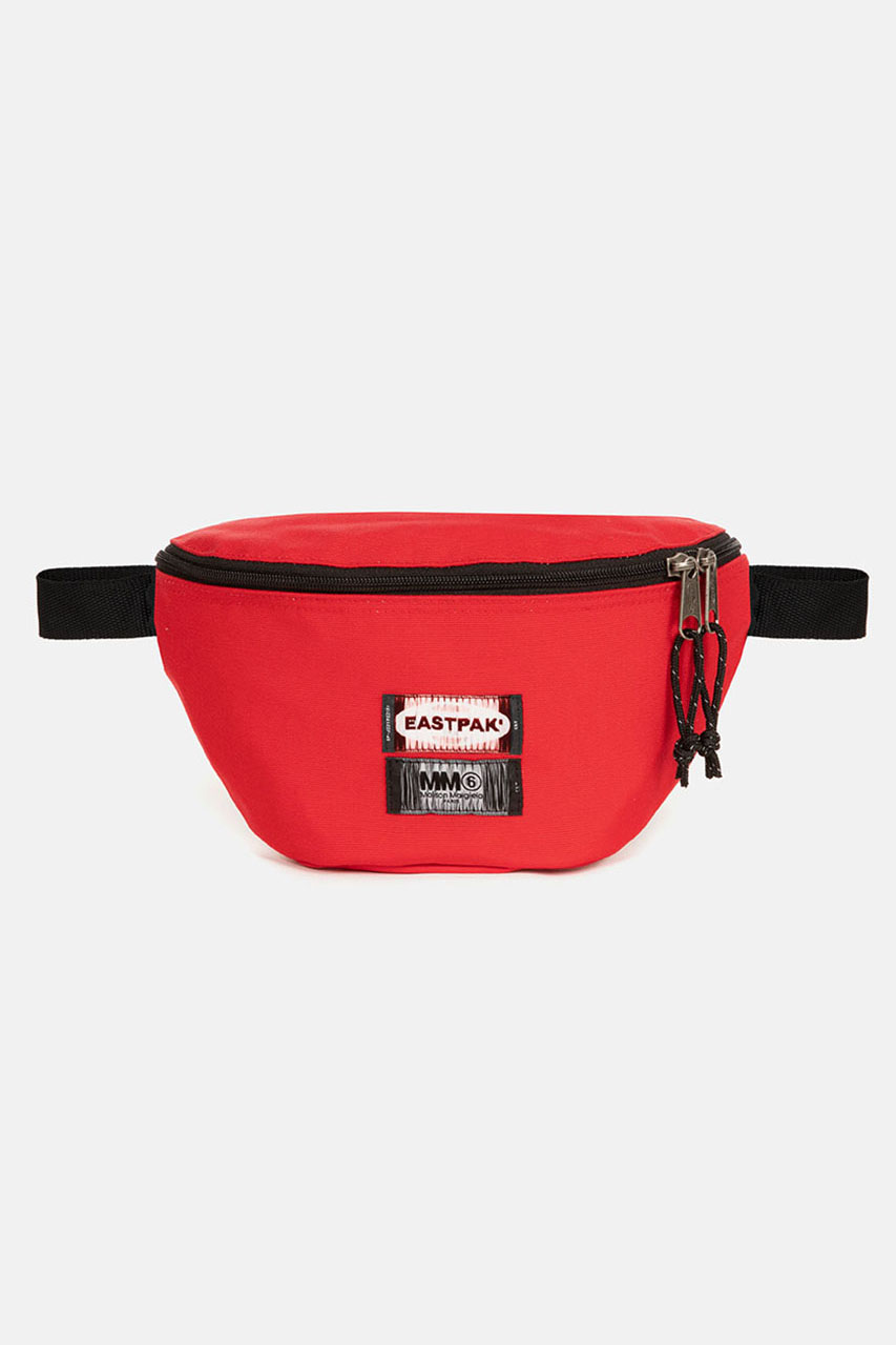 ELLE SHOP】「エムエム6 メゾン マルジェラ」と「イーストパック」の