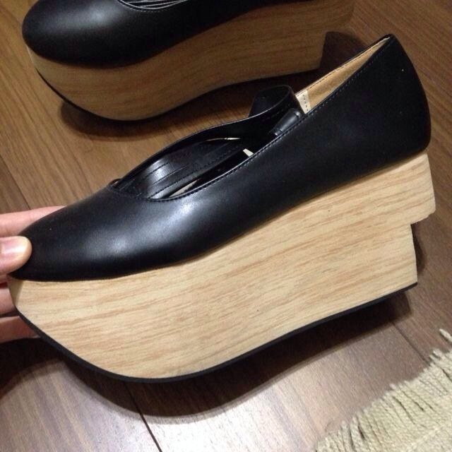 BODYLINE - ロッキンホースバレリーナ風シューズの通販 by 金星色の夢