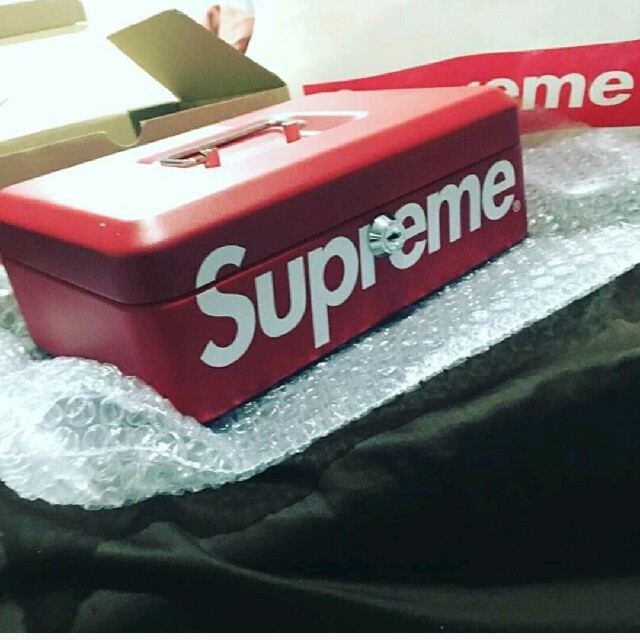 Supreme lock box