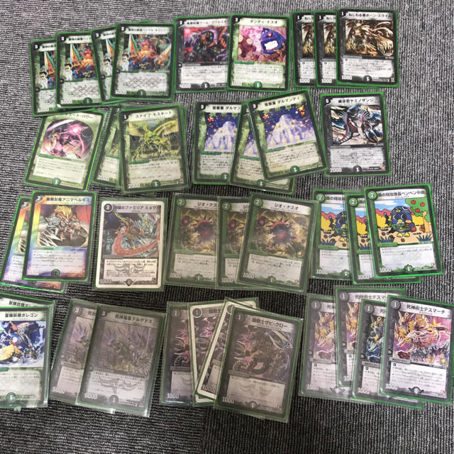デュエマ黒緑速攻デッキの通販 by グランツ's shop｜ラクマ