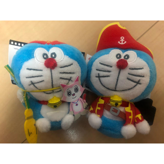 ダッフィー ウィンターホリデー☆ステラルー ぬいぐるみバッジ