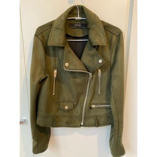 ZARA（ライダースジャケット ・ グリーン・カーキ/緑色系）のフリマ