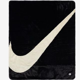 NIKE（毛布）のフリマアイテム一覧
