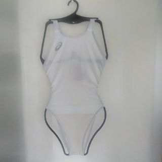 asics（水着 ・ ホワイト/白色系）のフリマアイテム一覧