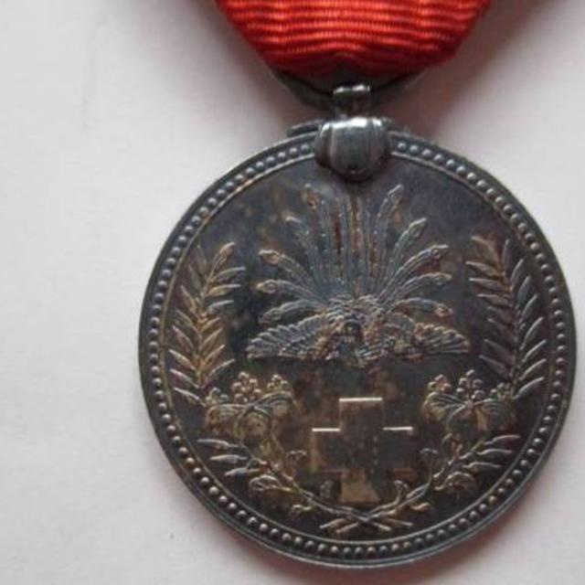 レア 明治21年 1888年 日本赤十字社 勲章 記章 キーホルダー 中古の
