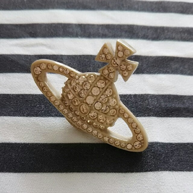 Vivienne Westwood - ヴィヴィアンウエストウッド ピンバッジ