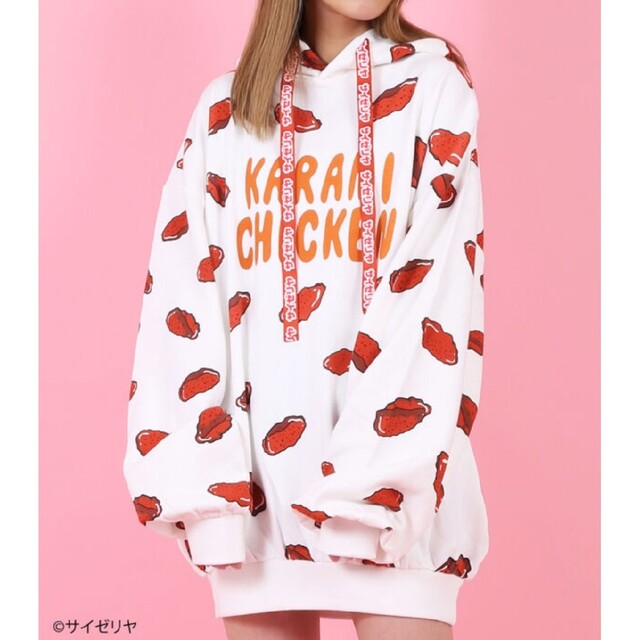 PUNYUS - 新品 プニュズ サイゼリヤ 総柄 パーカー サイゼリア