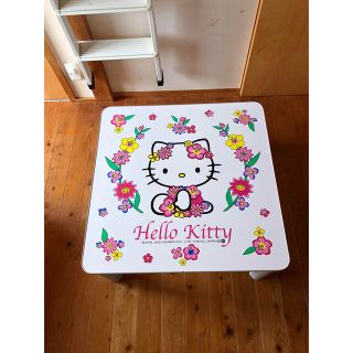 ハローキティ（机/テーブル）のフリマアイテム一覧