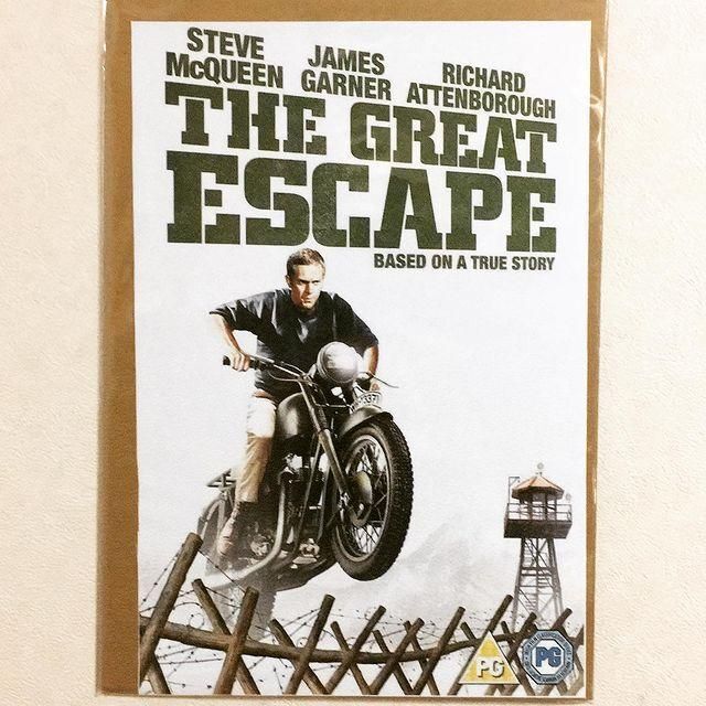 布ポスター「大脱走 スティーブ・マックイーン バイク」の通販 by 即