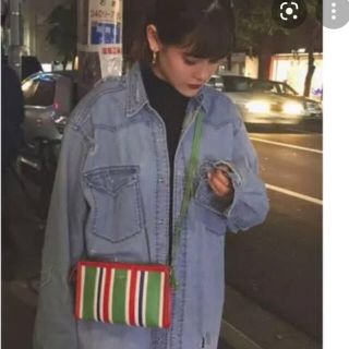 BALENCIAGA（ストライプ ・ ショルダーバッグ）のフリマアイテム一覧