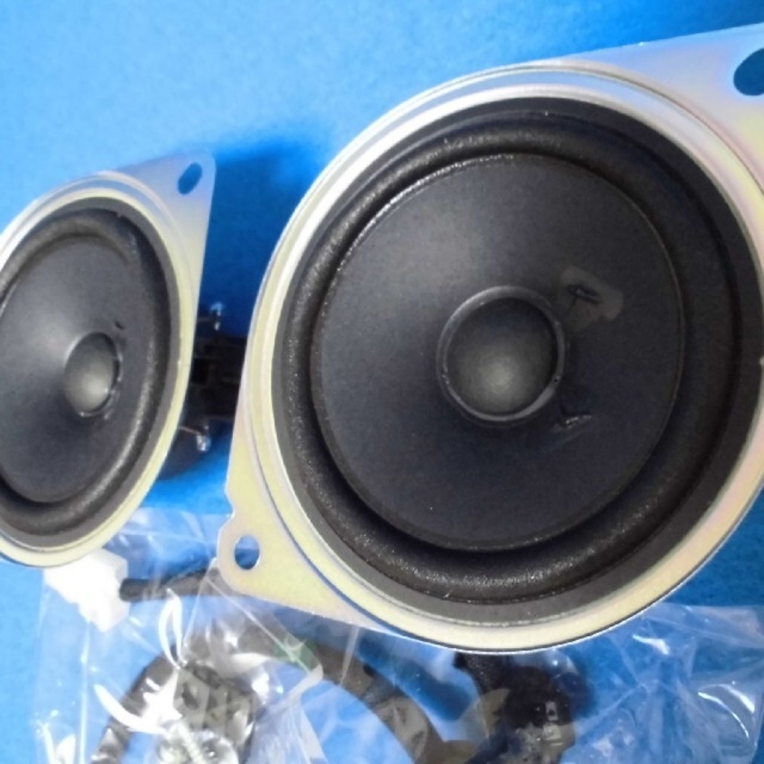 ダイハツ - 純正スピーカー新ダイハツハイゼットトラック用 専用