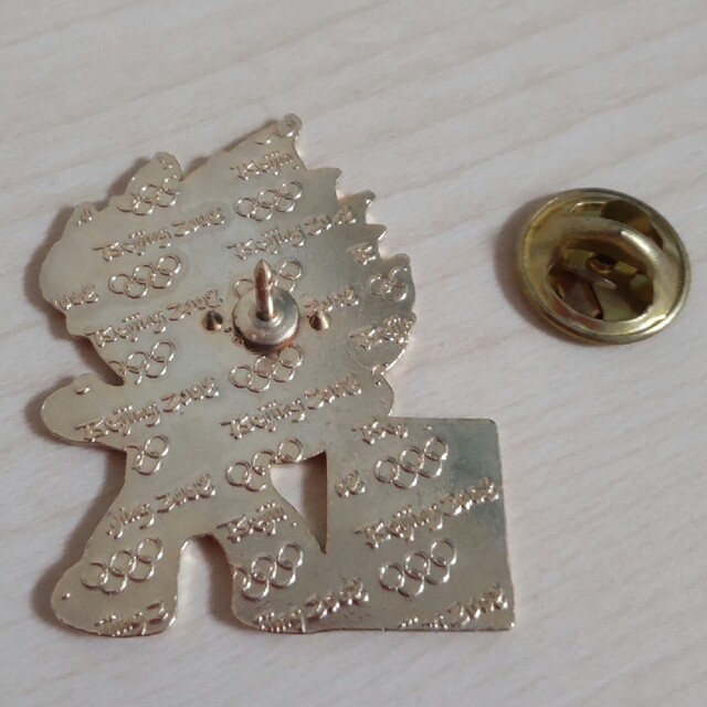 北京オリンピック2008 マスコット “歓歓(ファンファン)” ピンバッジの