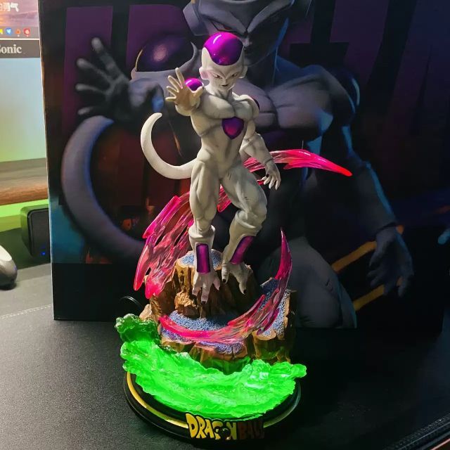 ドラゴンボール フリーザ完全体 ガレージキット フィギュア megaサイズ