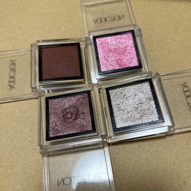 ADDICTION - ADDICTION ザアイシャドウ 4つセットの通販 by maqin