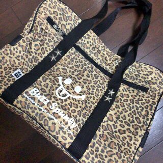 BUZZ SPUNKY - BUZZ SPUNKY ヒョウ柄スクールバッグの通販 by 売り切り