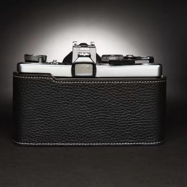 本革カメラケース OLYMPUS OM1/OM2/OM3/OM4用 ブラックの通販 by