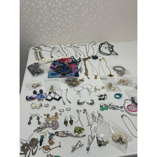 アクセサリーまとめ アクセサリーまとめ売り 2.2キロ アクセサリー