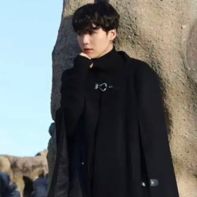 ZARA - 【完売品】ZARAバックル付きケープコートXS SUGAユンギ着用の