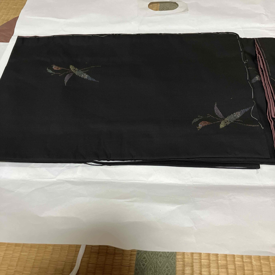 しつけ付き泥染め 墨黒大島紬 正絹