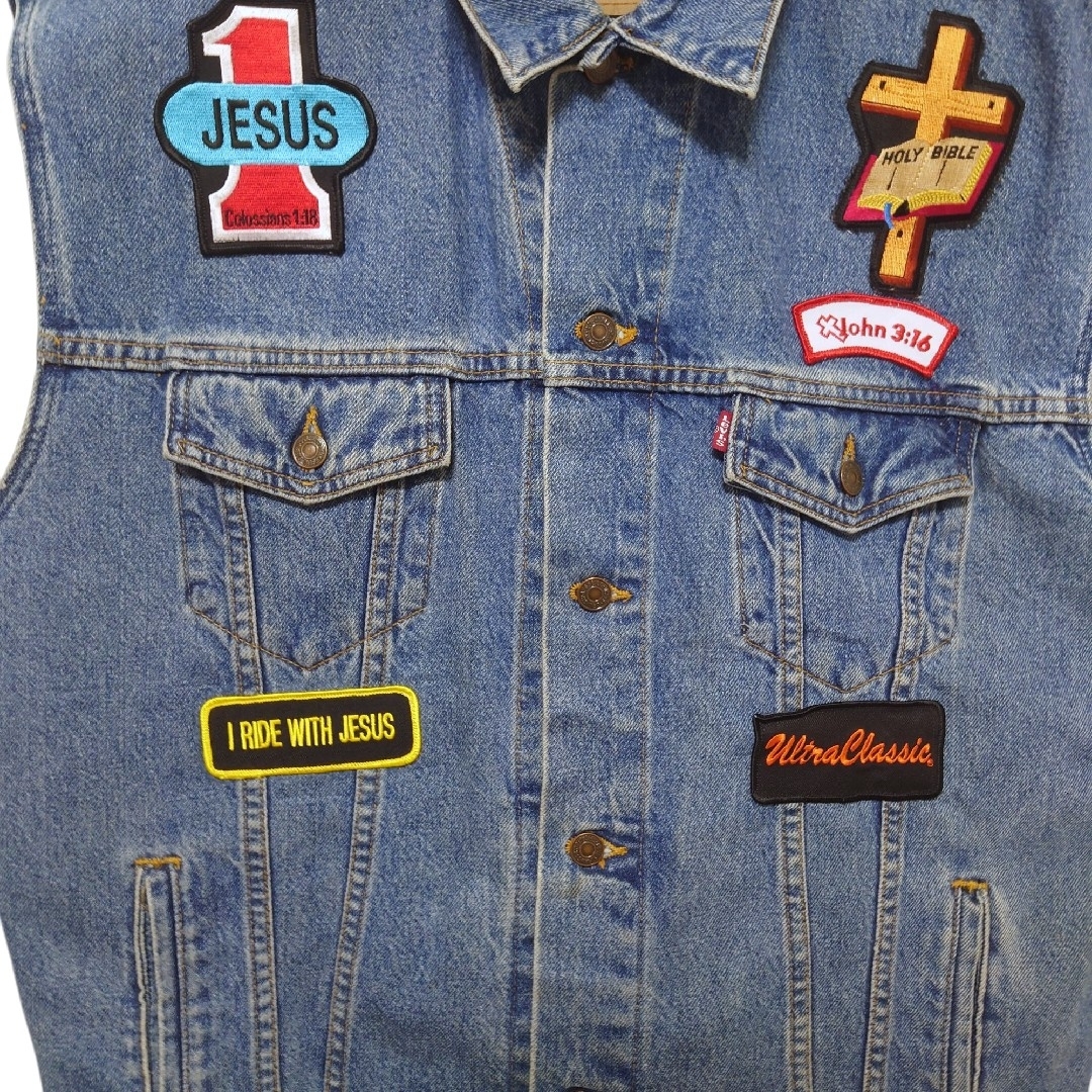 Levi's - 【LEVI'S】USA製 ワッペン刺繍 デニムベスト A-3125の通販 by