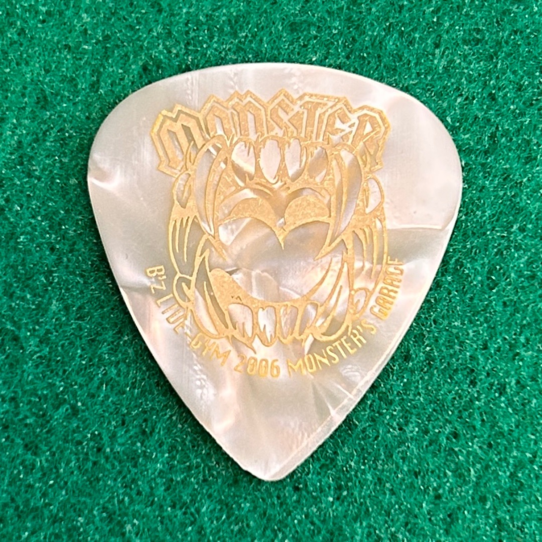 B'z 松本孝弘本人使用ピック 1枚の通販 by La Boutique du Tokyo Chat