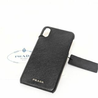 iPhoneXS MAX ケース サフィアーノレザー 黒×シルバーロゴ エンボスの