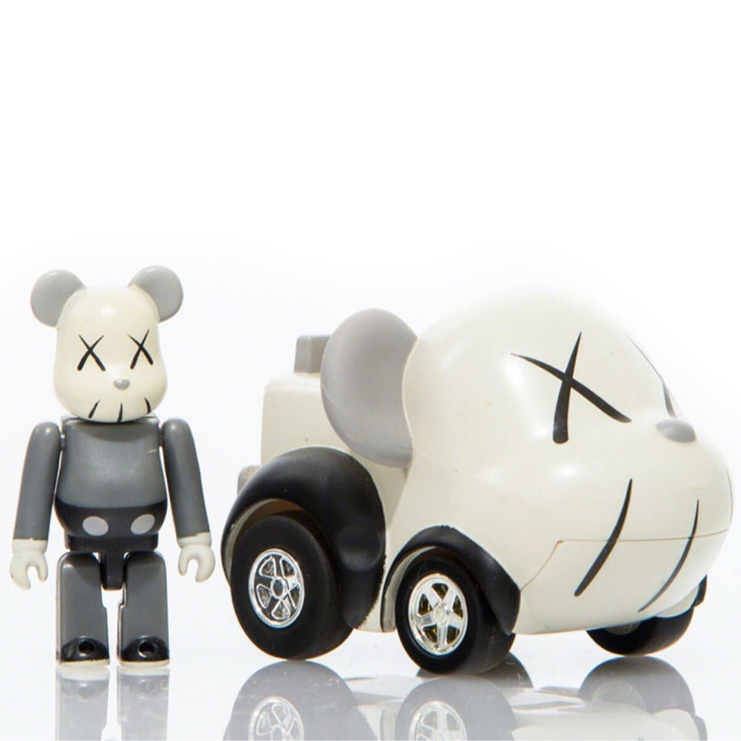 MEDICOM TOY - BE@RBRICK Original Fake KAWS チョロQ 50%の通販 by
