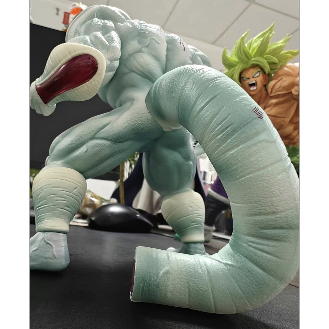 ドラゴンボール フリーザ フィギュア PVC製品 ガレージキットの通販 by