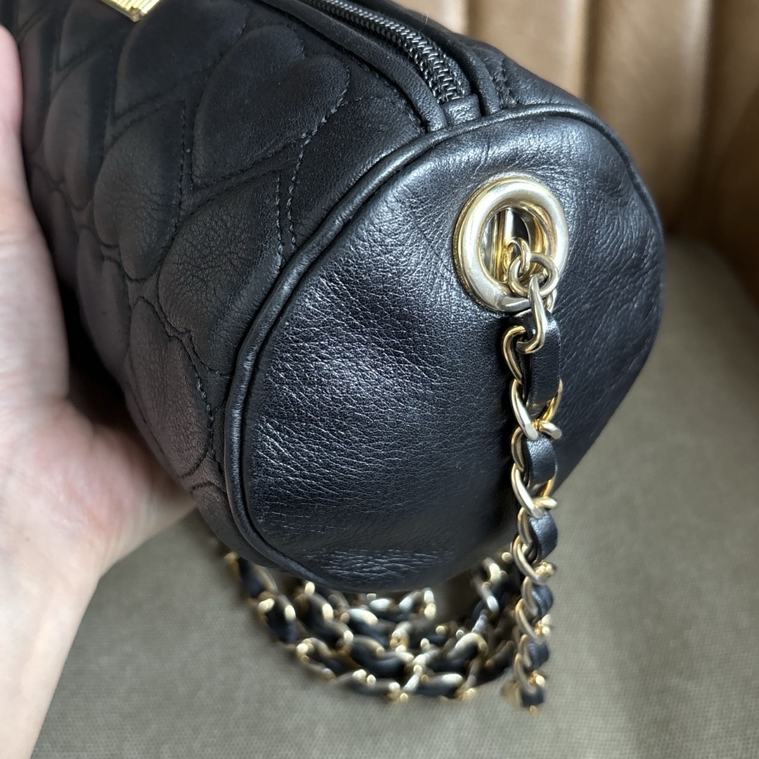 MOSCHINO - ヴィンテージ モスキーノ ハートキルティング レザー