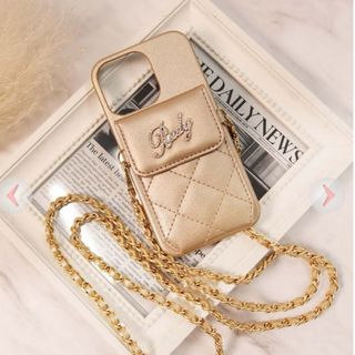 Rady（iPhoneケース ・ ゴールド/金色系）のフリマアイテム一覧