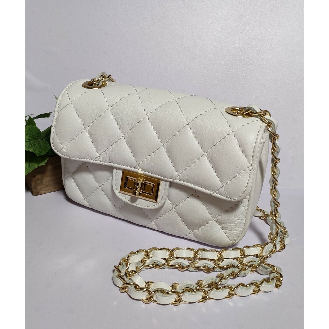 キルティング ホワイト チェーンバッグ ショルダー 本革 イタリアン