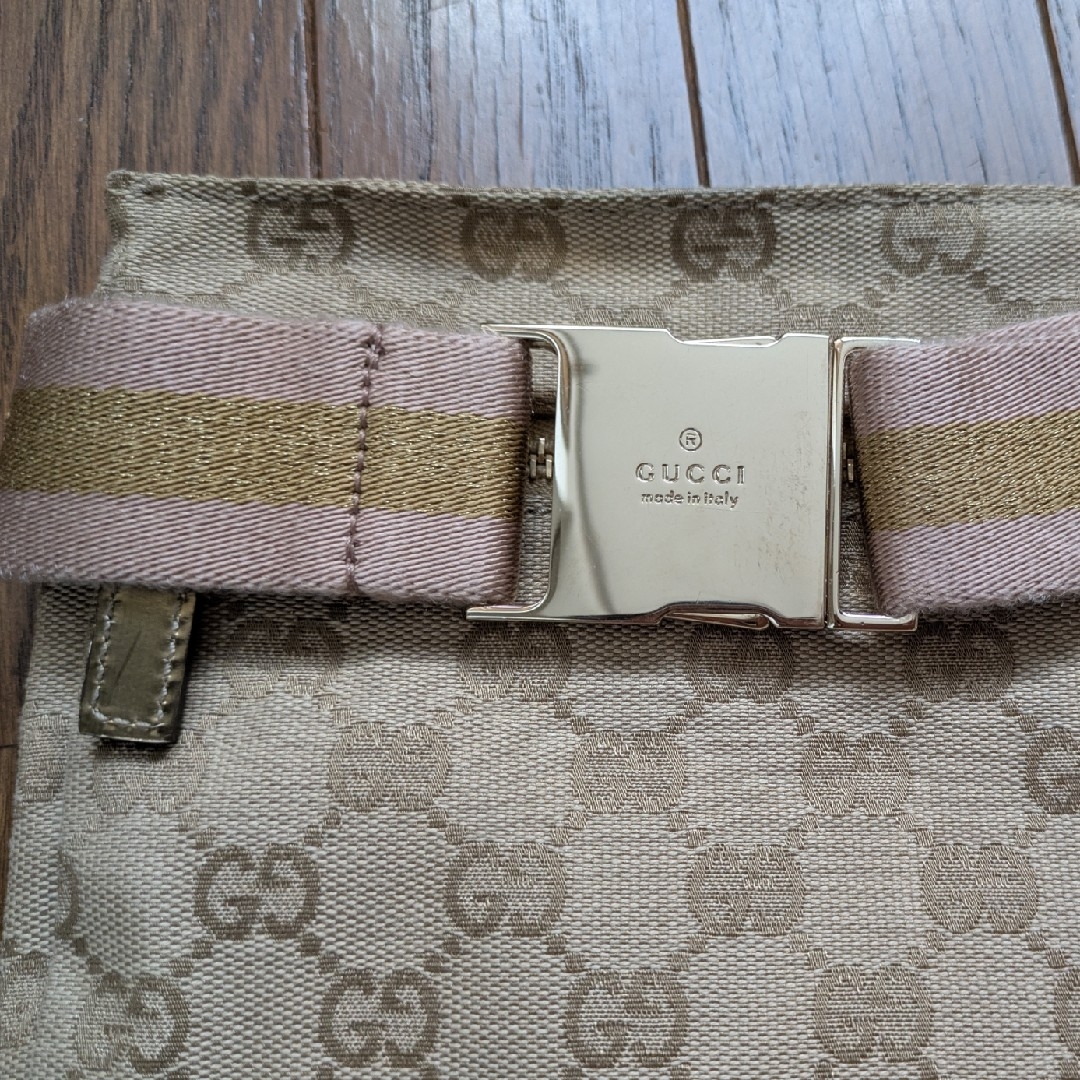 GUCCI - ☆自称ラフロイガーさま専用☆ グッチGUCCI GGパターンの通販