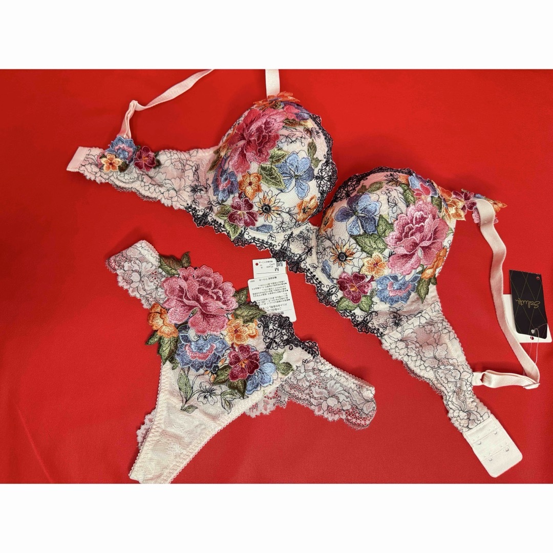 サルート 59グループ フォークロア G65&ソングM PI 店舗限定