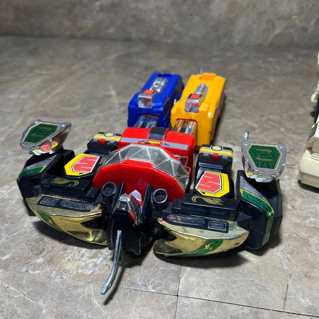 スーパープラデラ 究極大獣神 キングブラキオン ジュウレンジャー 獣帝