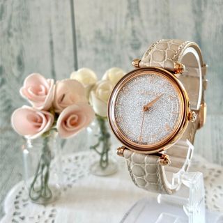 SWAROVSKI（腕時計 ・ ゴールド/金色系）のフリマアイテム一覧