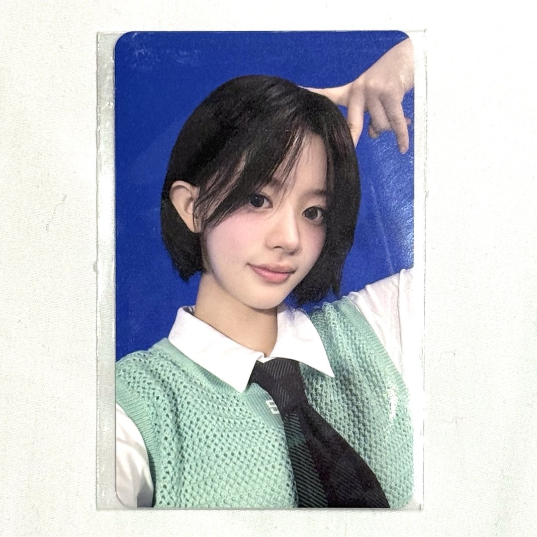 illit 一直娱 yizhiyu 広州当選者限定 トレカ ミンジュ illit 一直娱